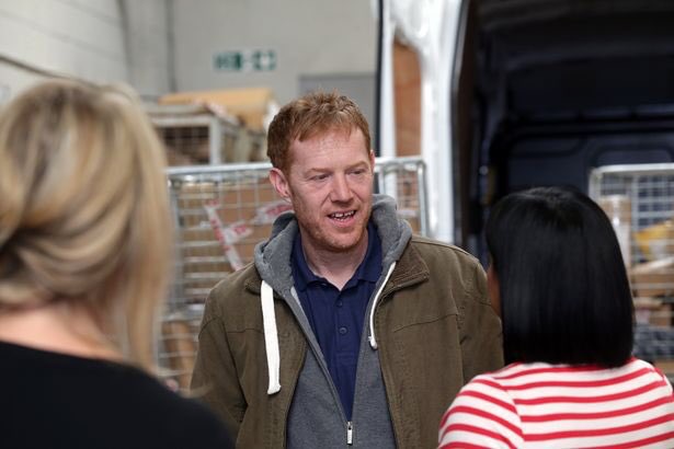 《对不起，我们错过了你》海报