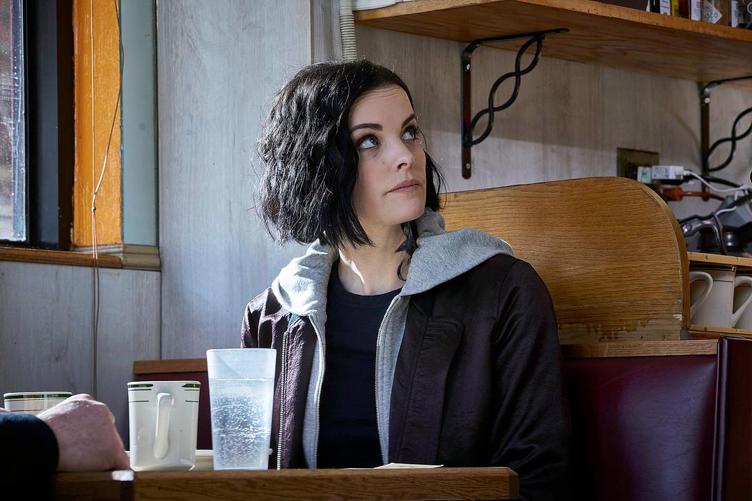 S4E19EverybodyHat...