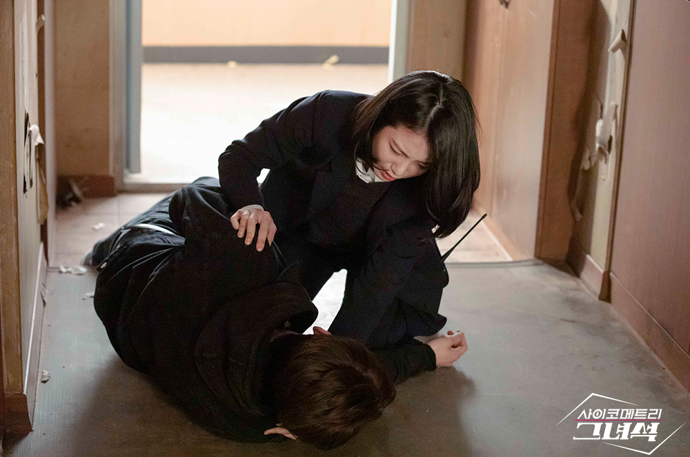 《会读心术的那小子》剧照第37张图片