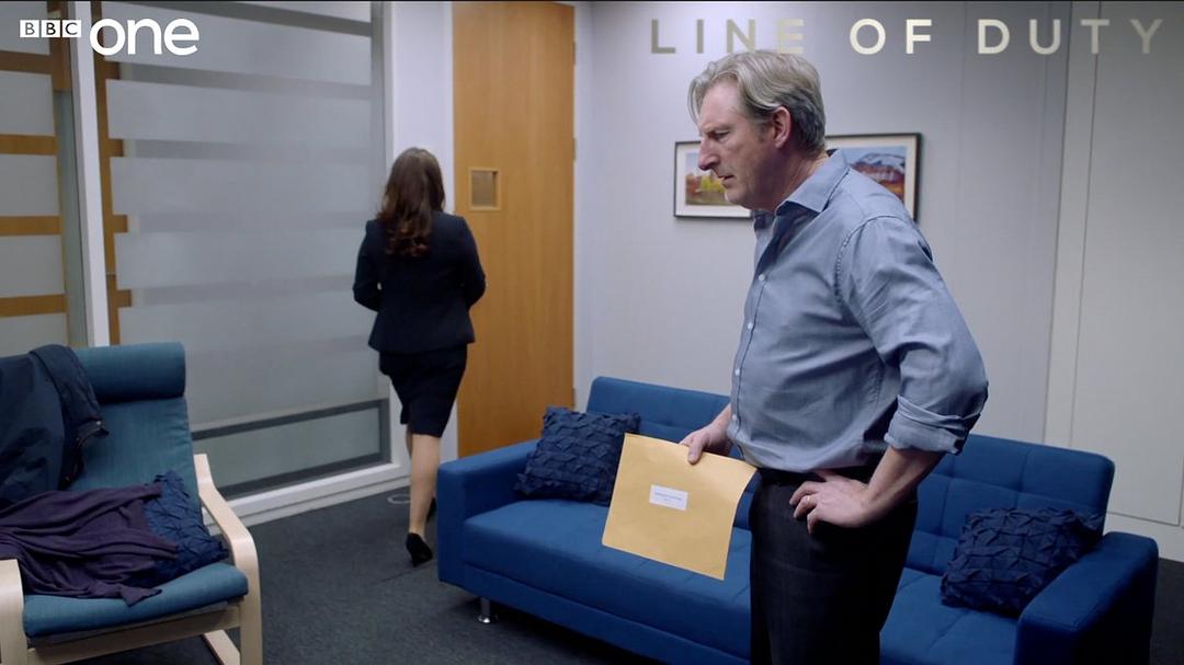 《重任在肩第五季》剧照第3张图片