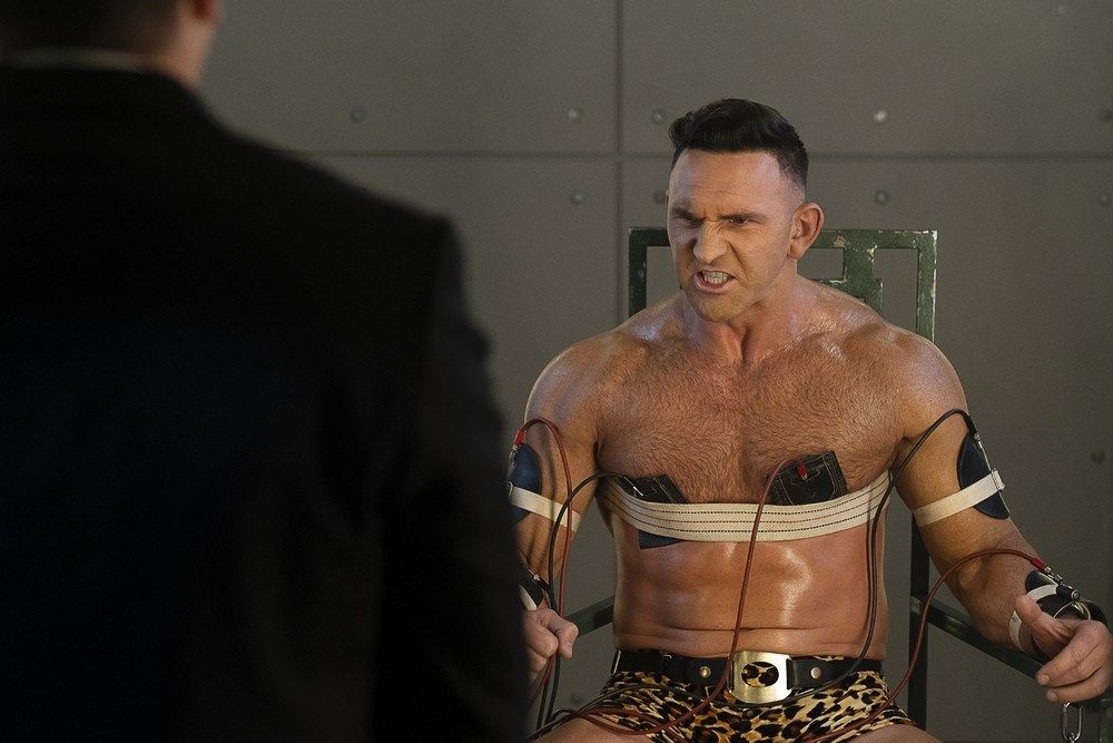 《末日巡逻队第一季》海报第24张图片