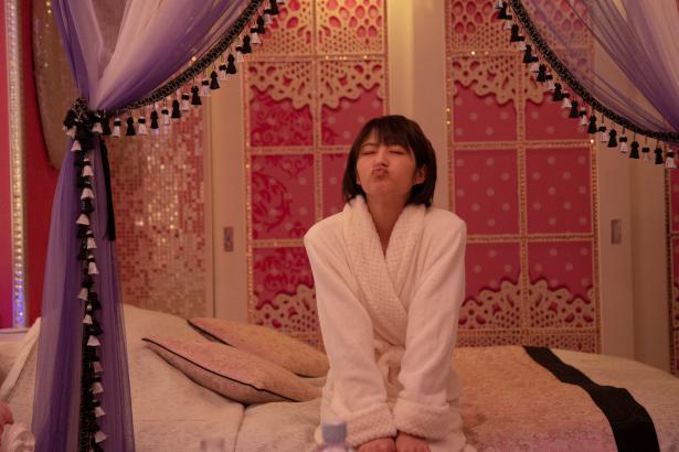 《不与傻瓜论短长》剧照