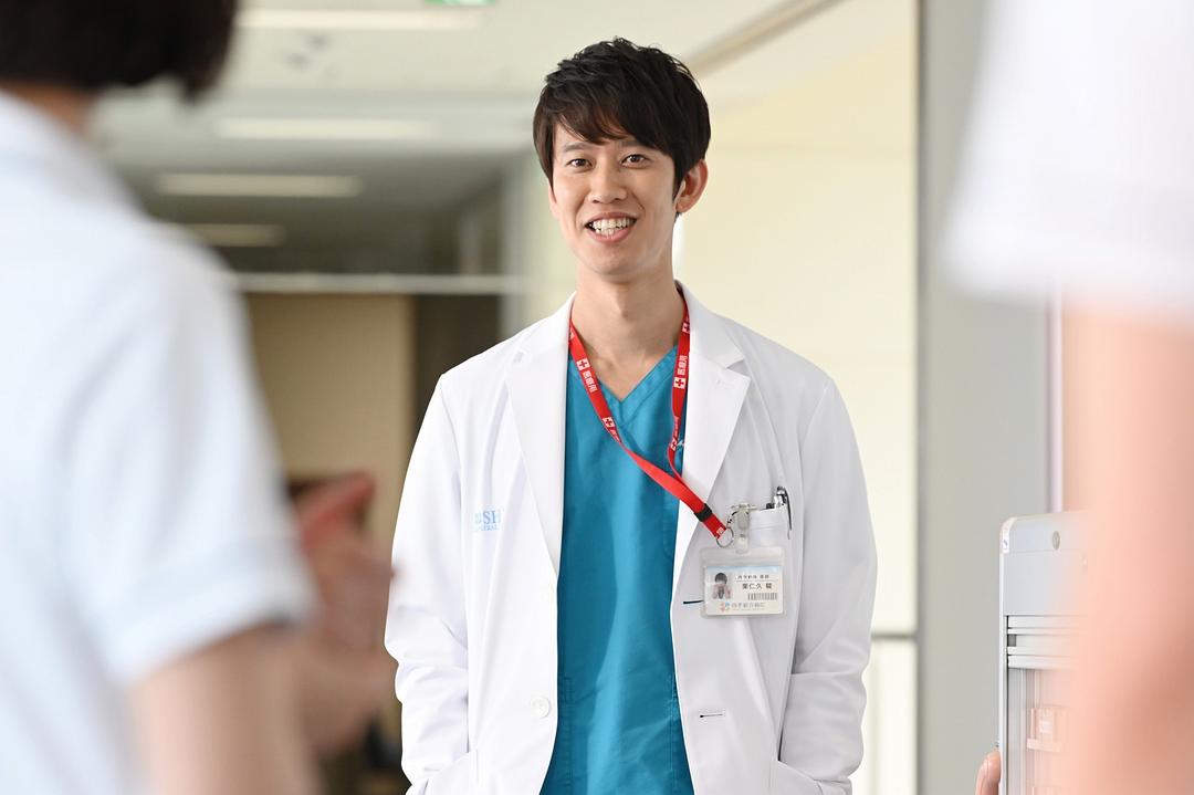 《白衣战士》海报第29张图片