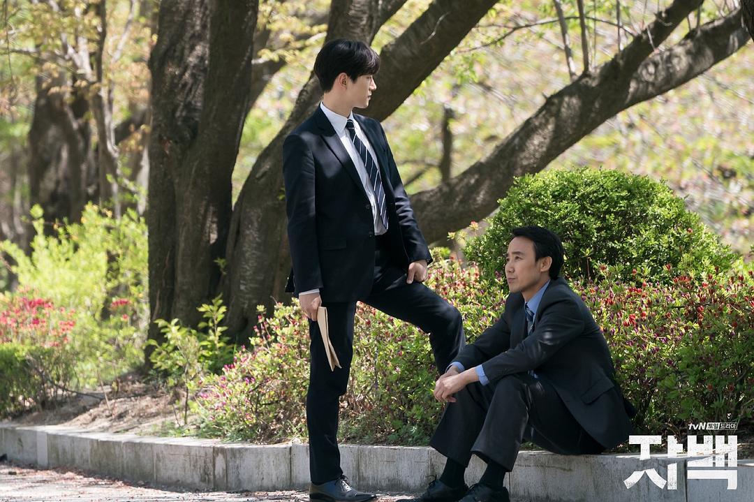 《自白》海报第20张图片