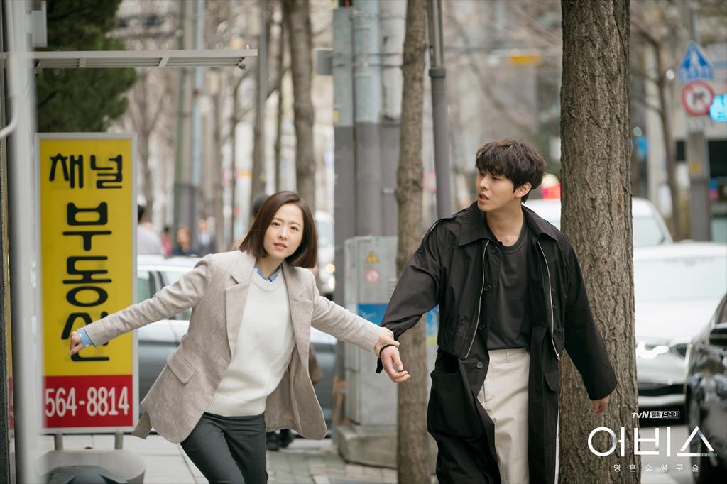 《深渊》剧照第60张图片