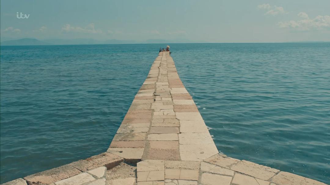 《德雷尔一家第四季》剧照第57张图片