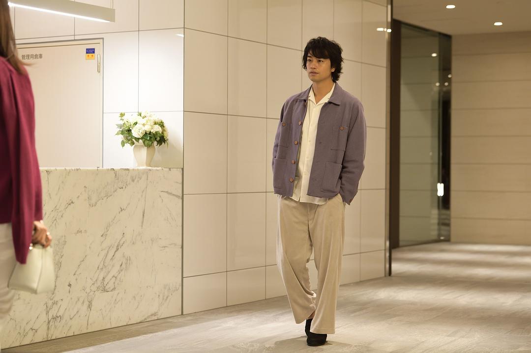 《东京单身男子》剧照第19张图片