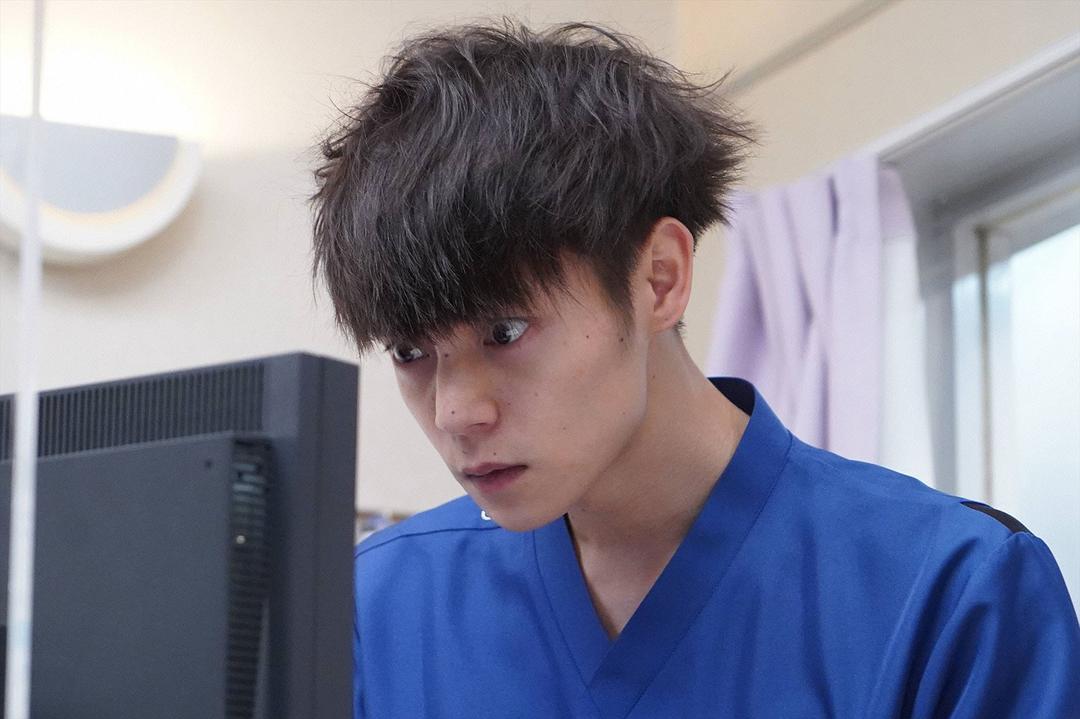 《放射治疗室》剧照第53张图片