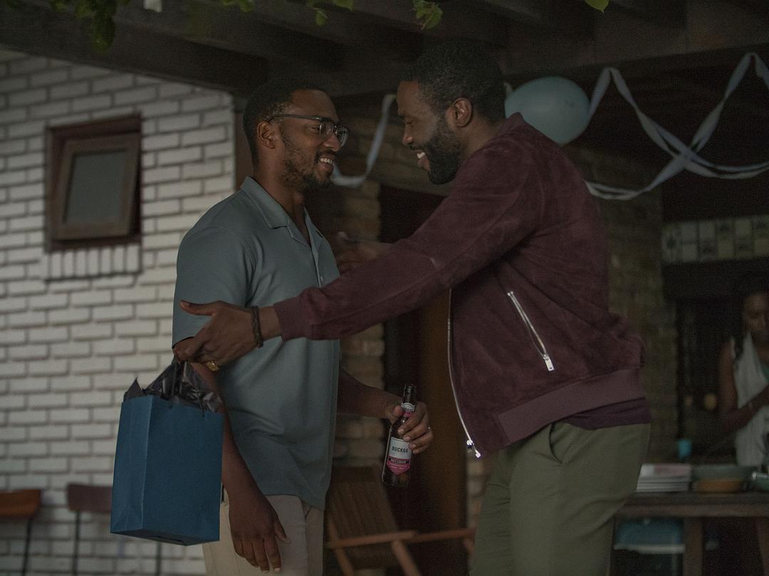 《黑镜第五季》海报第12张图片