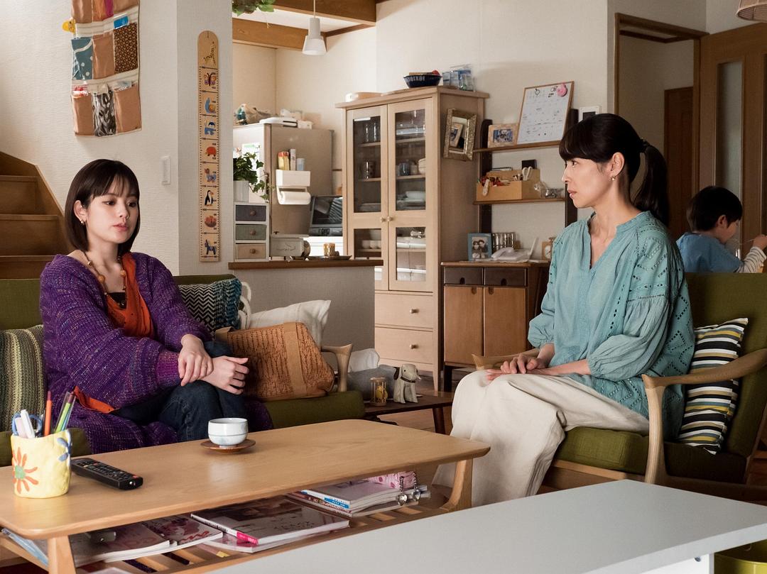 《女人们的秘密》剧照第37张图片