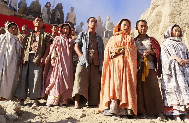 《火舞黄沙》剧照第24张图片