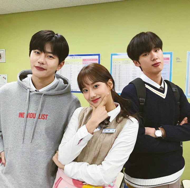 《十八岁第二季》剧照第4张图片