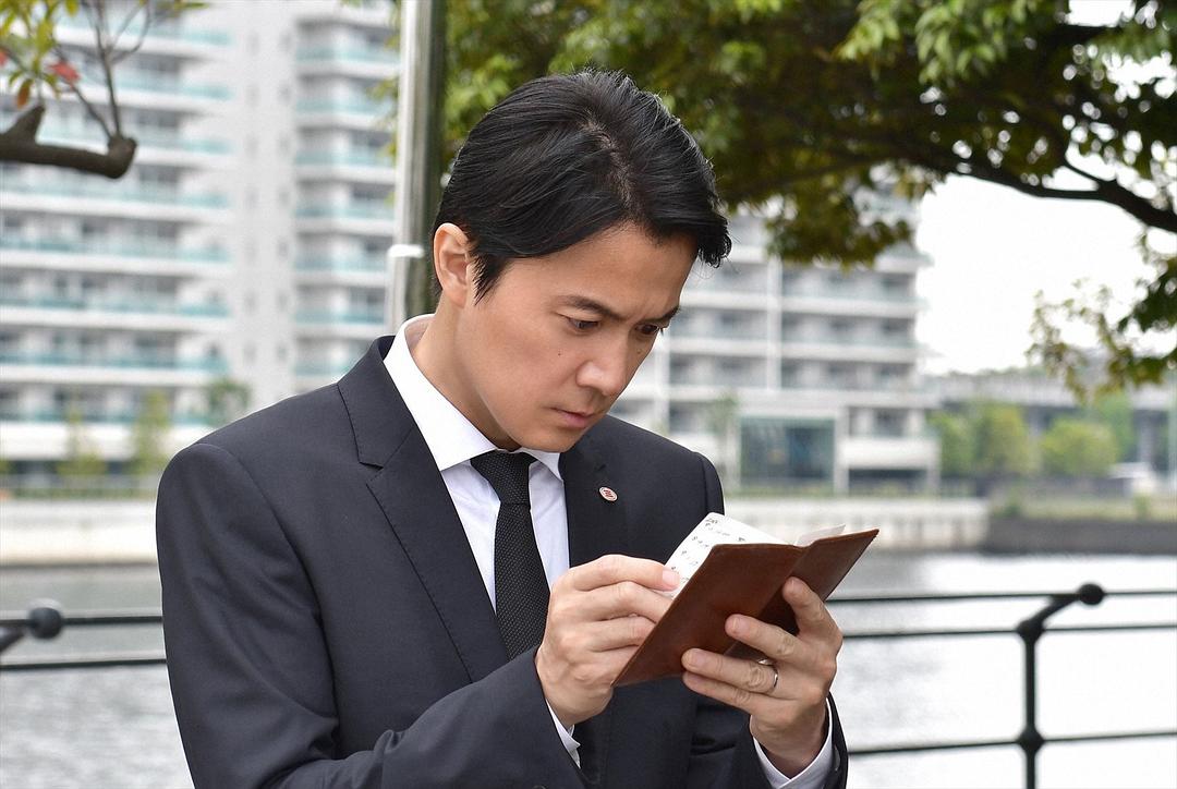 《集体降职》海报第40张图片