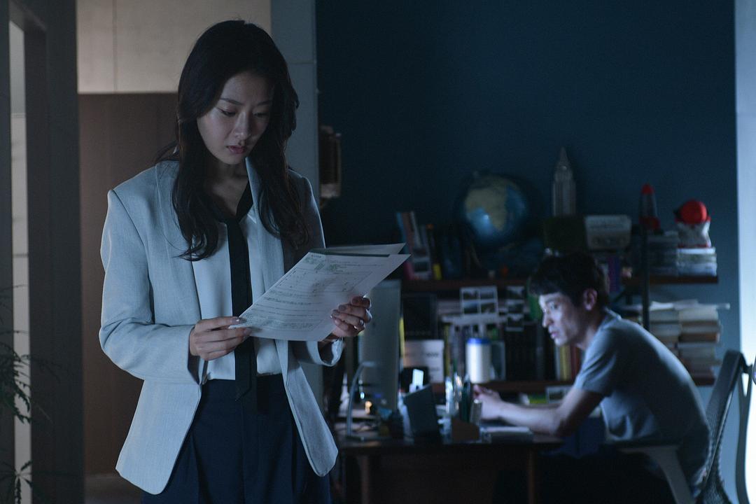 《女人们的秘密》剧照第22张图片