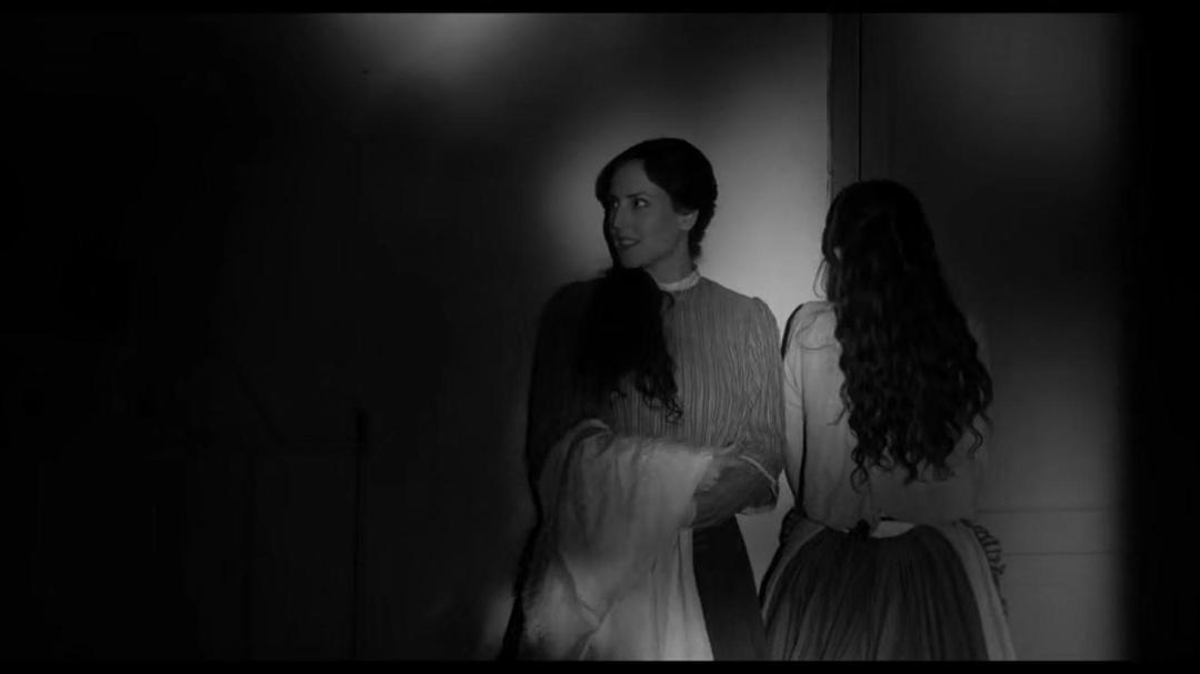 《伊莉莎与玛瑟拉》海报第27张图片