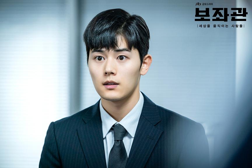 《辅佐官：改变世界的人们》剧照第43张图片