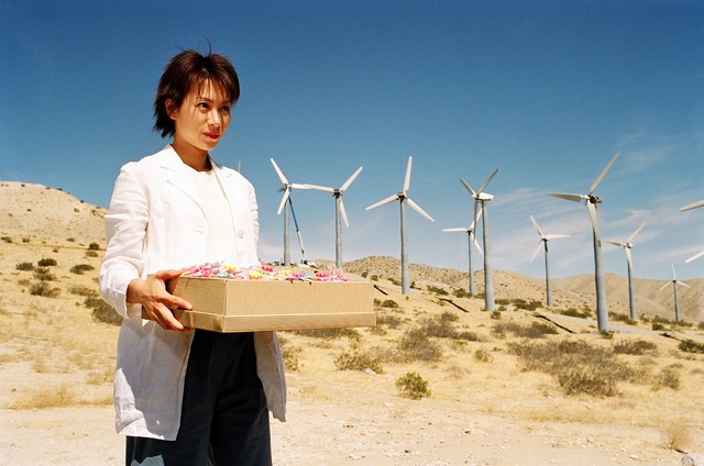 《十万吨情缘》海报