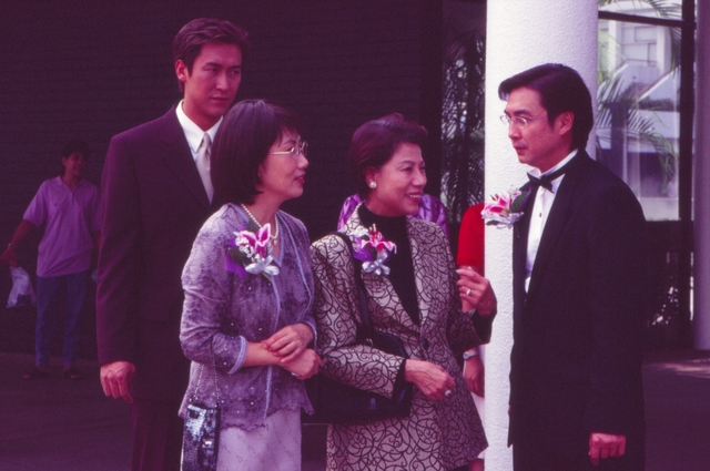 《婚前昏后》海报第23张图片