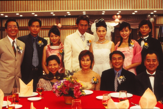 《婚前昏后》海报第18张图片