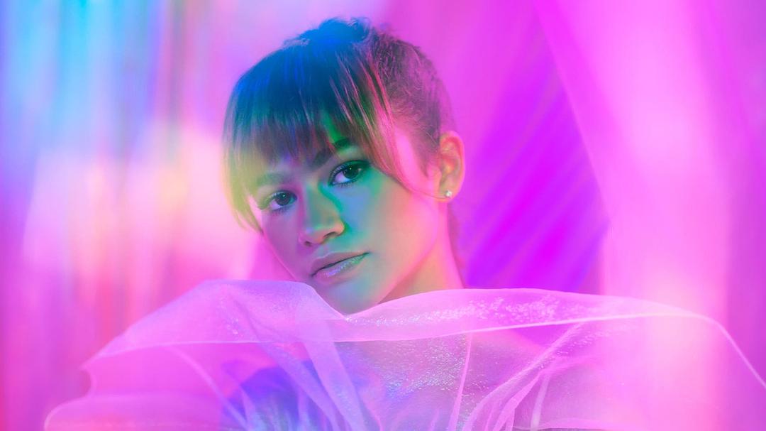 《亢奋第一季》剧照