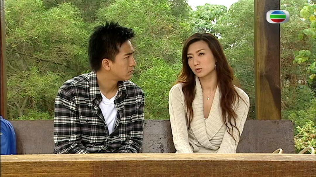 《甜言蜜语》剧照第48张图片