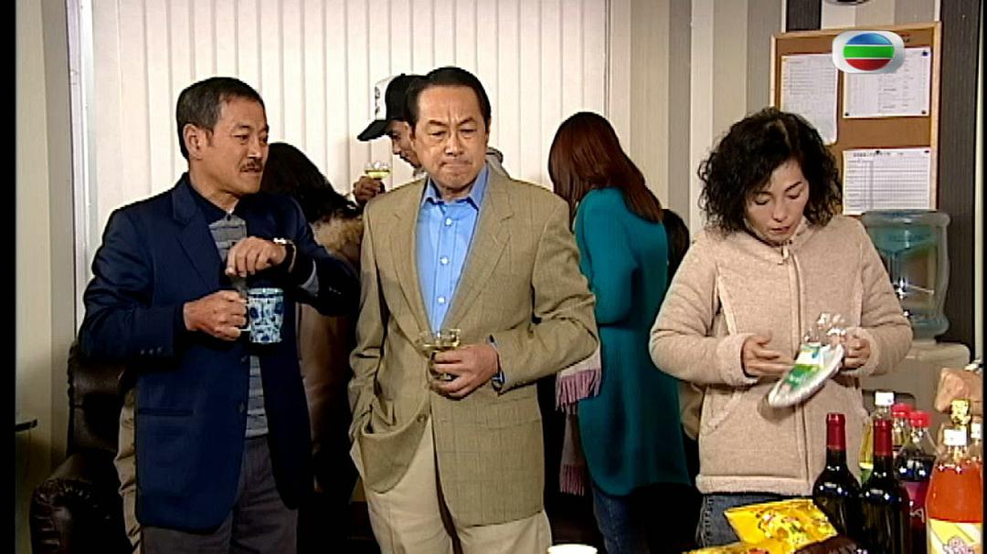 《甜言蜜语》剧照第47张图片