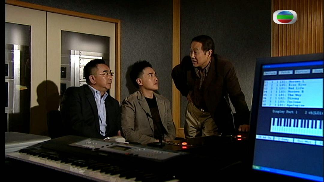 《甜言蜜语》剧照第17张图片