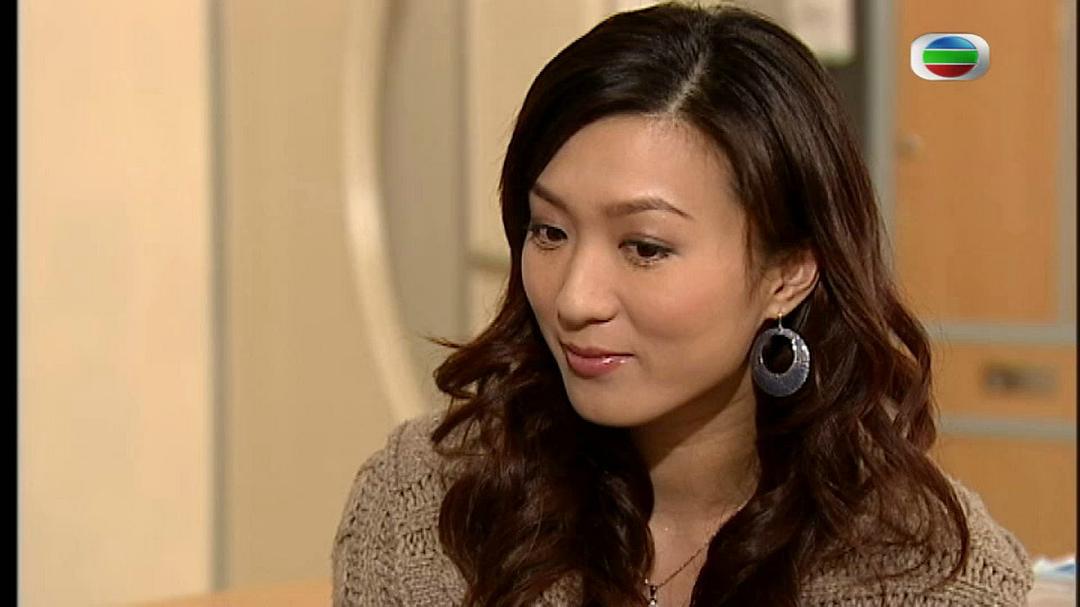 《甜言蜜语》剧照第15张图片