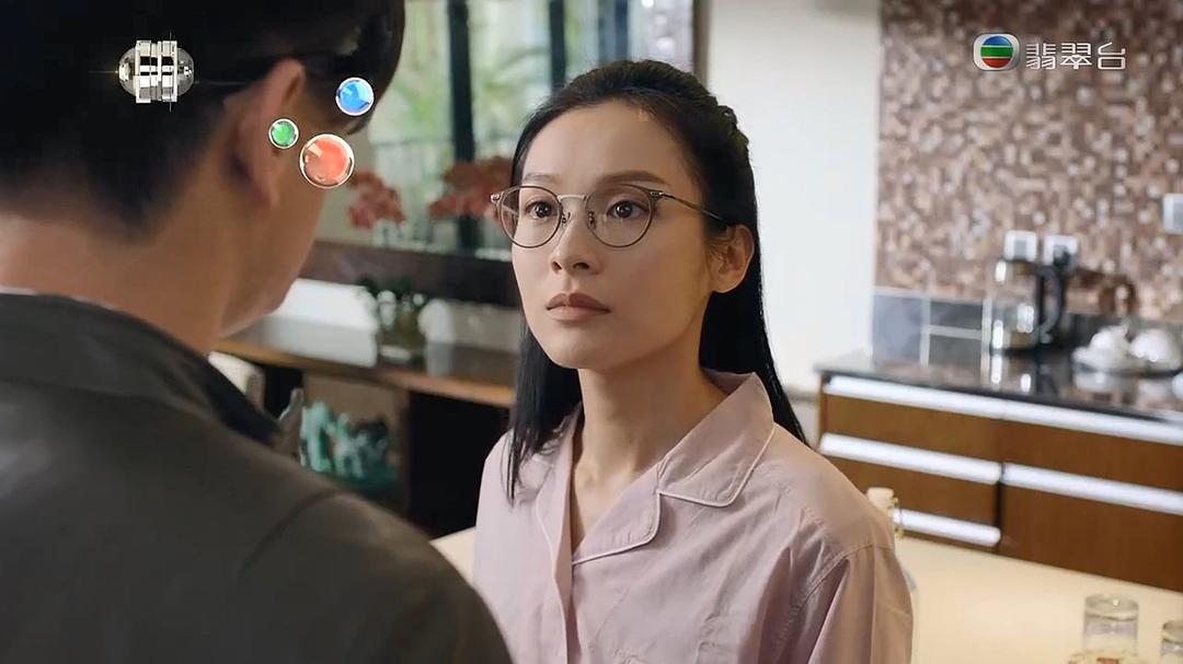 《白色强人》剧照第42张图片