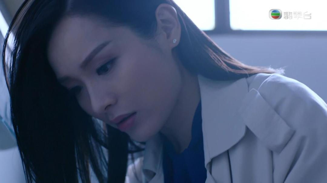 《白色强人》剧照第41张图片