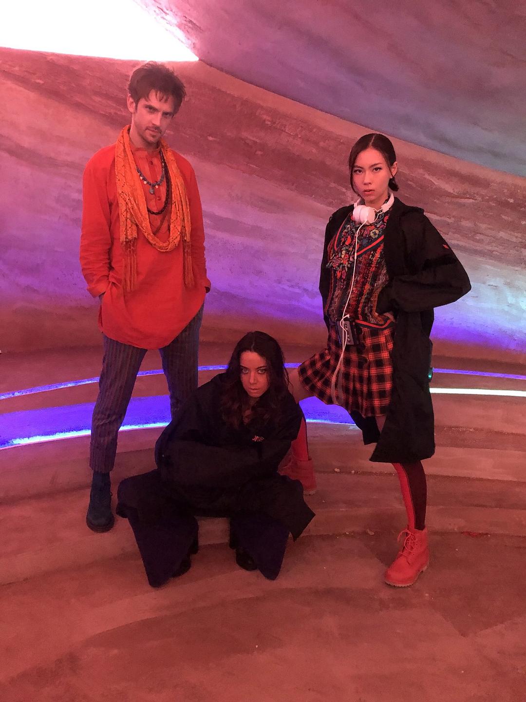 《大群第三季》剧照