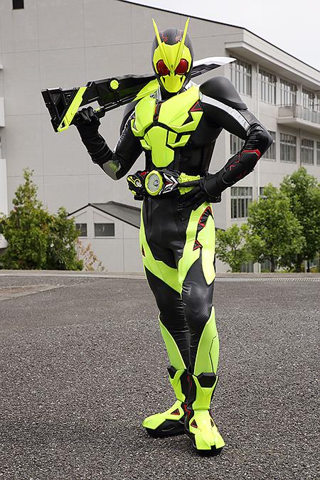 《假面骑士01》剧照