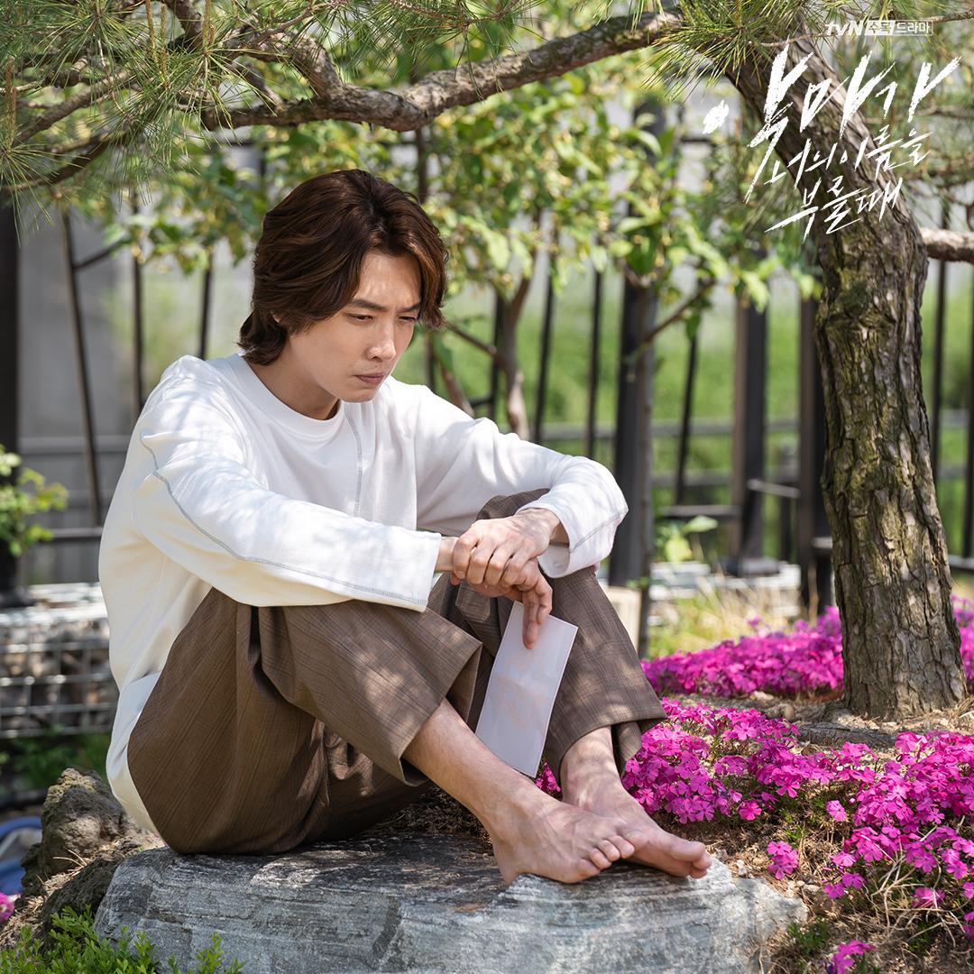 《当恶魔呼喊你的名字时》海报第11张图片