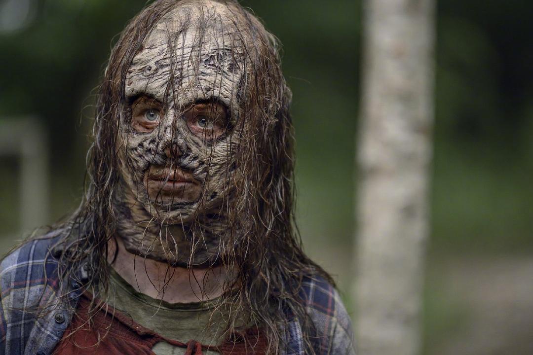 《行尸走肉第十季》剧照