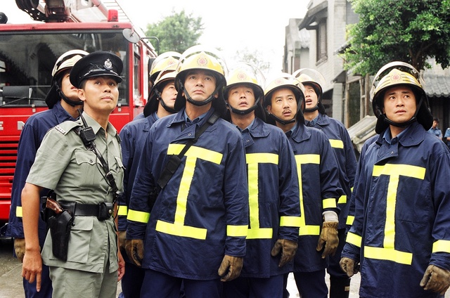 《烈火雄心2》海报第20张图片