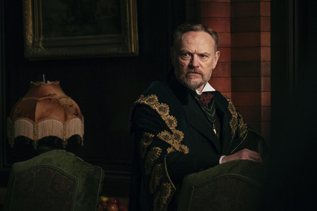 《狂欢命案第一季》剧照第13张图片