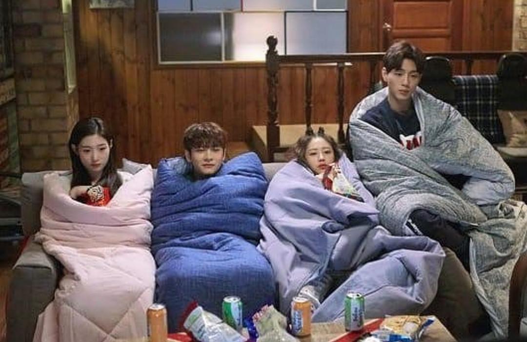 《因为初恋是第一次》剧照