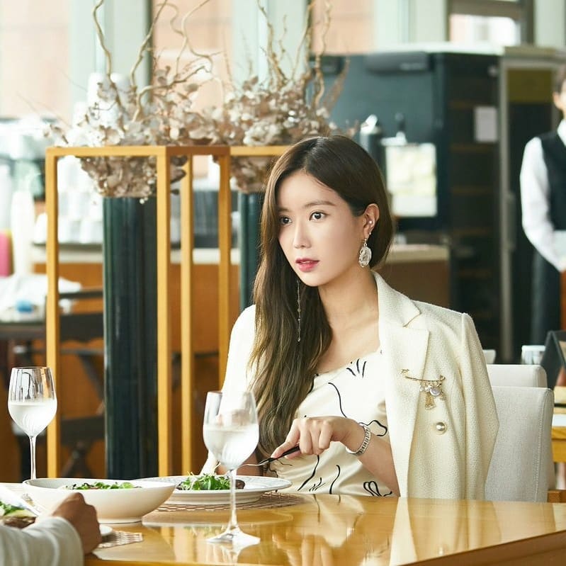 《优雅的家》剧照第46张图片