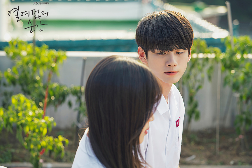 十八岁的瞬间第十二...