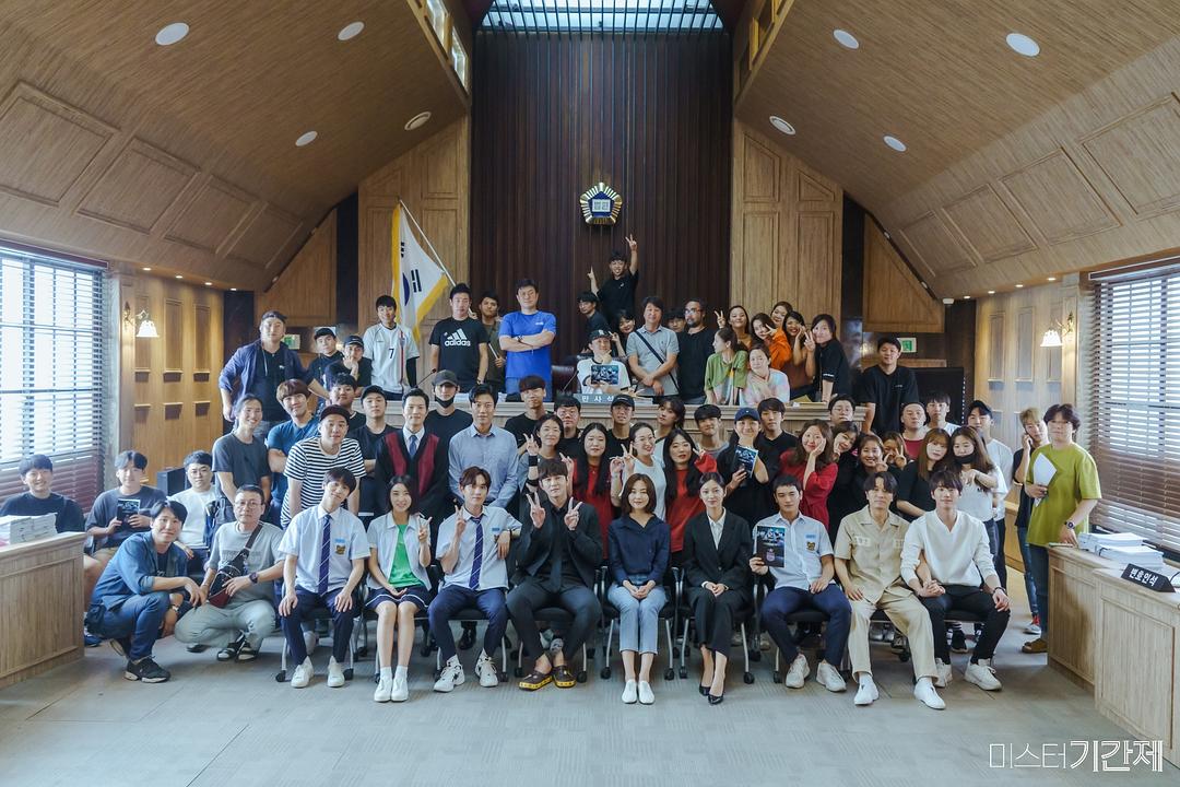 《临时制先生》剧照第42张图片