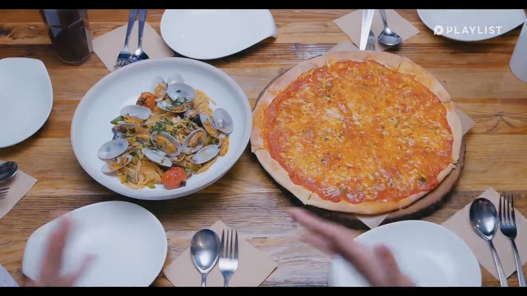 《就一口第二季》剧照