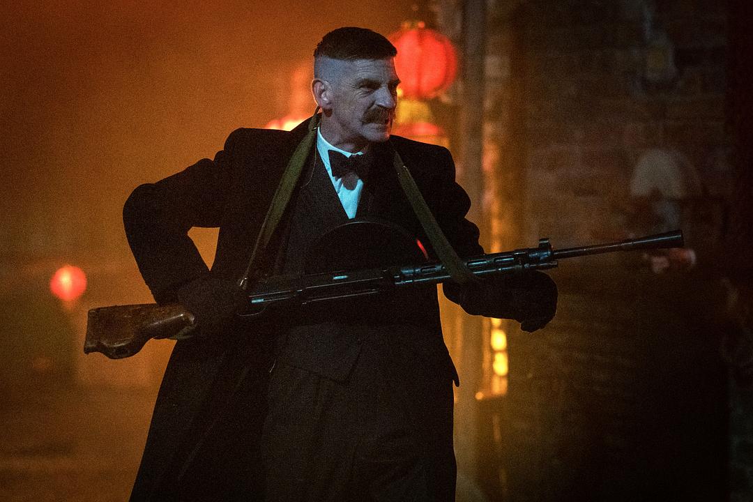 《浴血黑帮第五季》剧照第28张图片