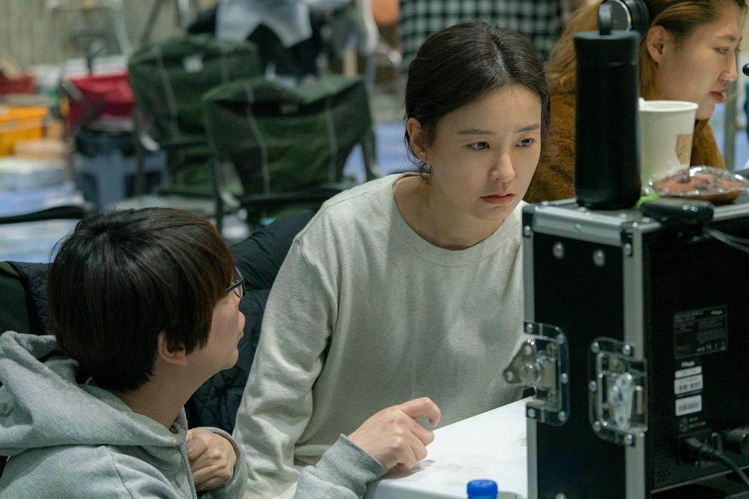 《82年生的金智英》海报