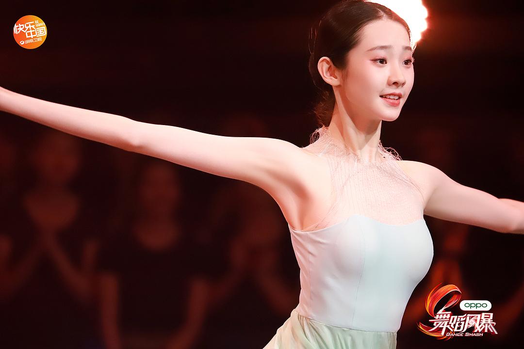 《舞蹈风暴》剧照