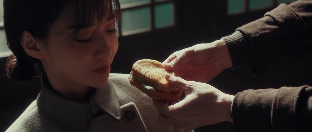 《光荣时代》剧照第39张图片