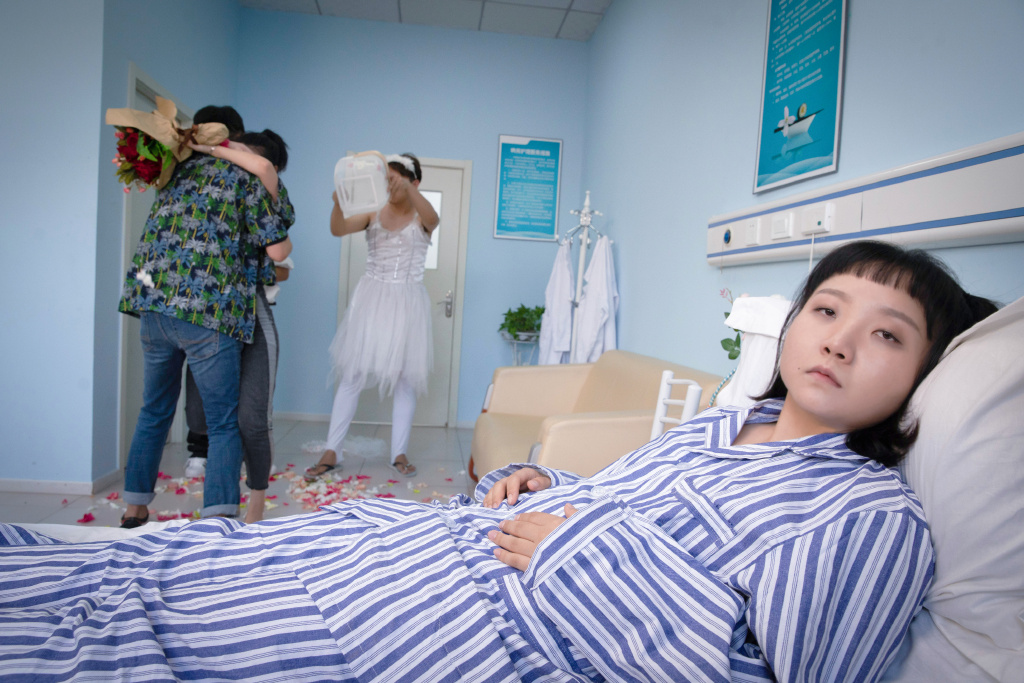 《生活对我下手了2》海报