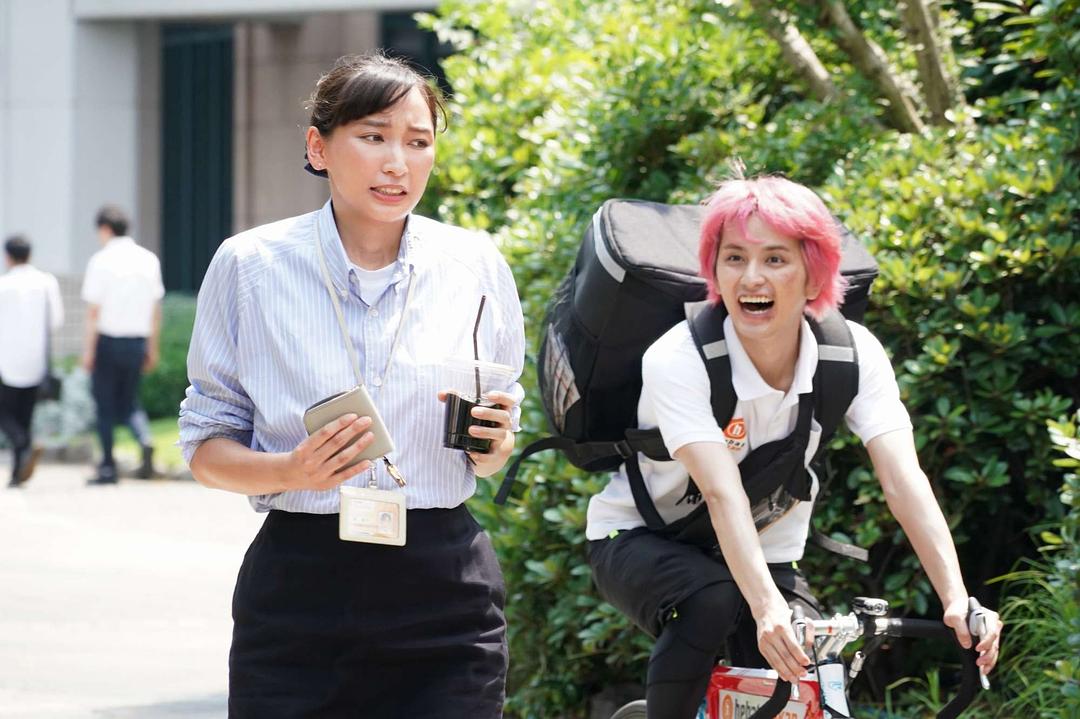 《伪装不伦》剧照第27张图片