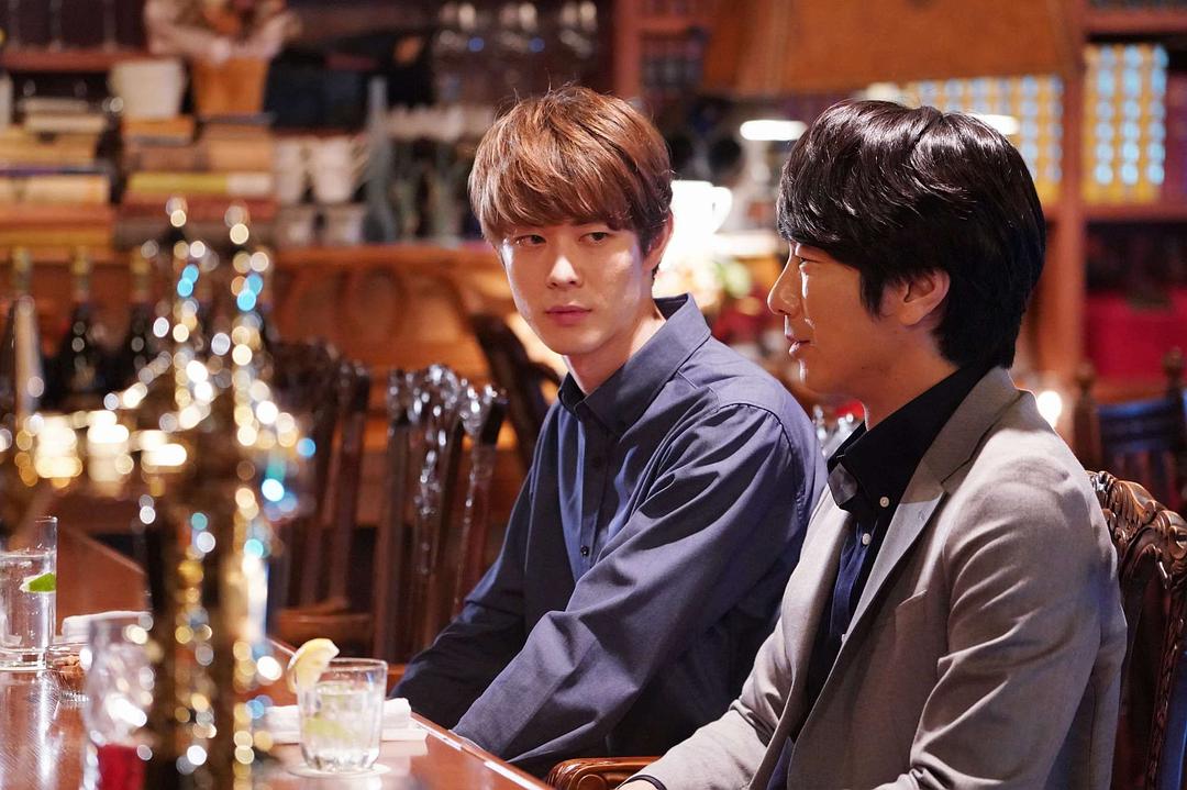 《伪装不伦》剧照第25张图片