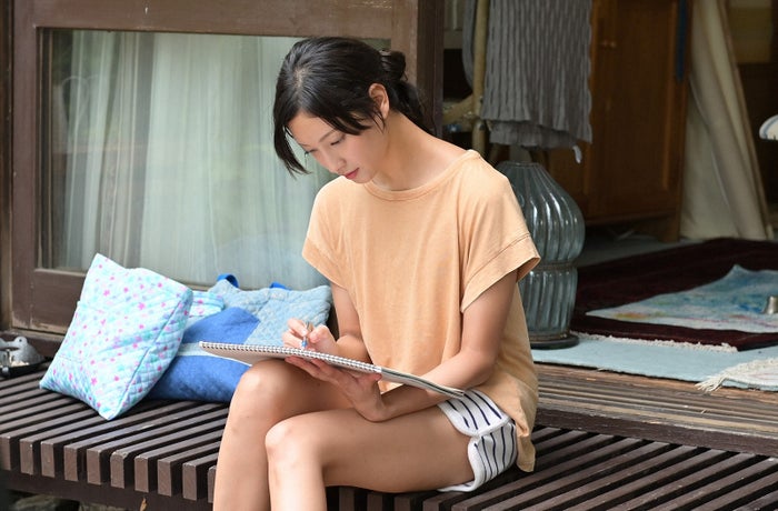 《四分钟的金盏菊》剧照