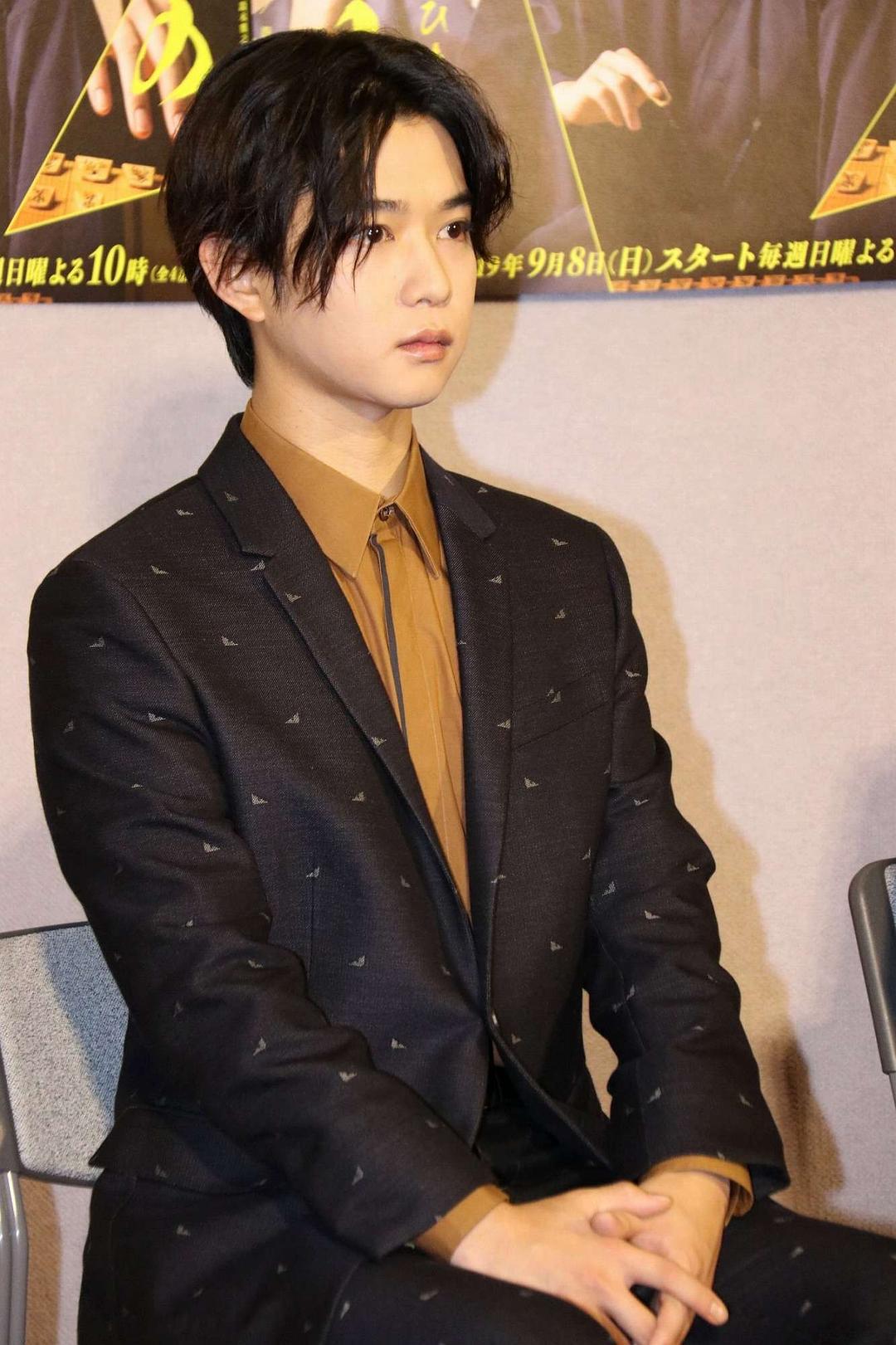 《棋盘上的向日葵》剧照第11张图片